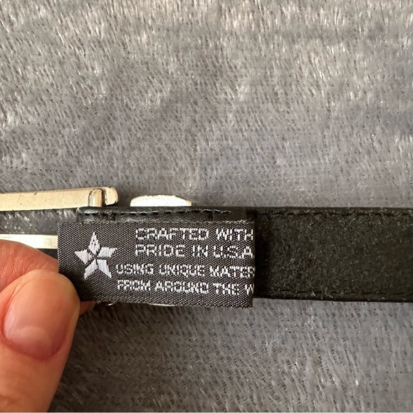 Brighton Women’s Black silver buckle Leather Belt Size S/28 - Picture 11 of 13